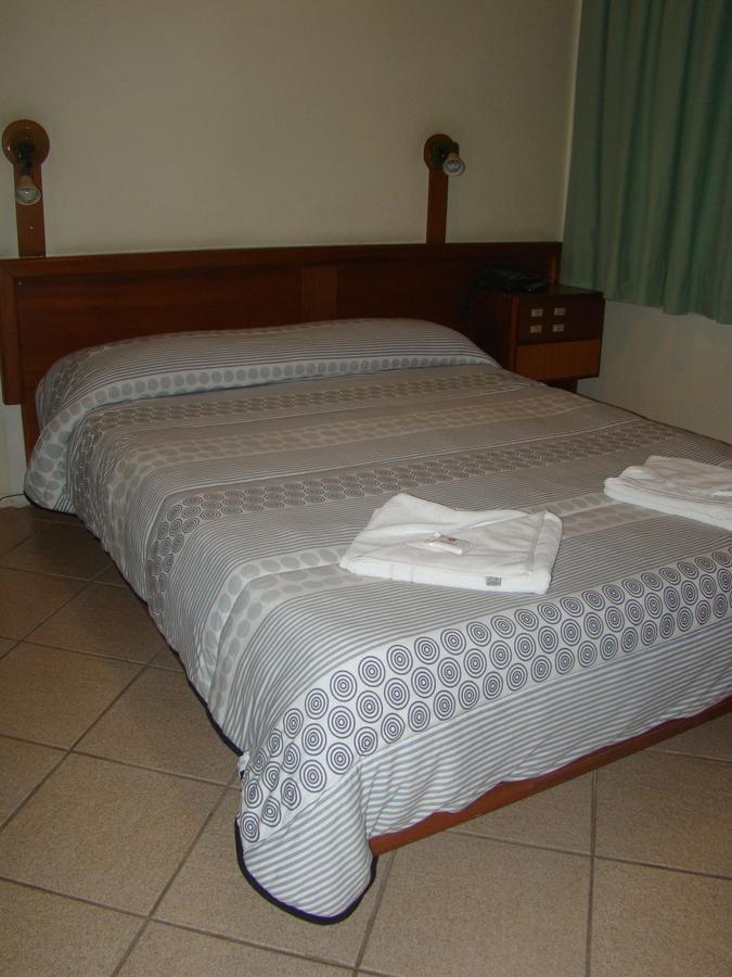 Geranium Hotel Блуменау Екстериор снимка